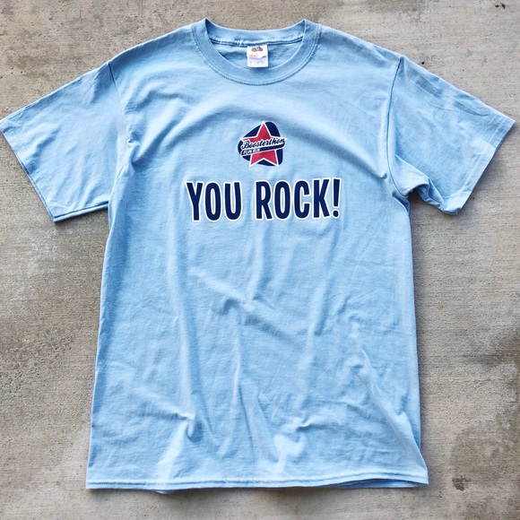 Baby blue and red graphic tee Clearance